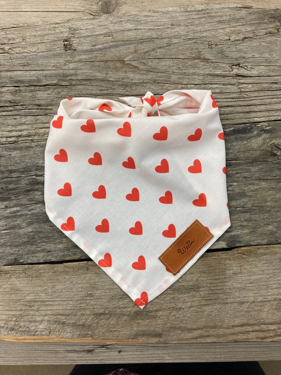 Dog Bandana, Valentine's Day Red Hearts, Personalized Leather Tag, Dog Bandana, Dog Bandana Unisex Dog Bandana, Pet Toys, Valentine's Day