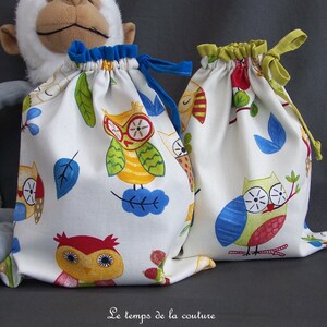 Sac pochon enfant à doudou ou à goûter – Tons de blanc, anis, bleu et multicolore – Fait main