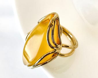 Yellow Natural Baltic Amber Ring with Gold-plated 925 Silver