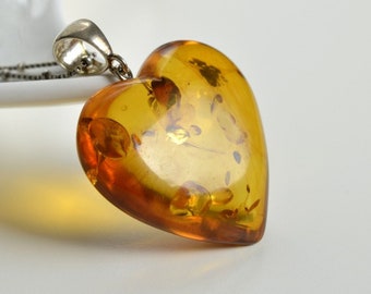 Butterscotch Baltic Amber Pendant in 14K gold-plated 925 Silver Material 7 g