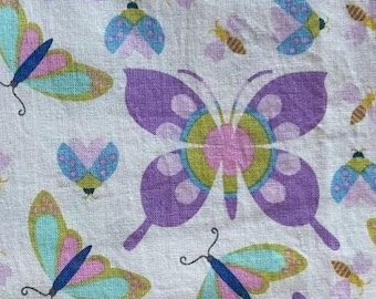 Des papillons colorés, des abeilles, des punaises de la foudre et plus encore ! Tissu 100 % coton