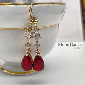 Red crystal earrings and CZ, edwardian gold-red colour earrings, dangle earrings, wedding bridal earrings, vintage style, teardrop,steampunk