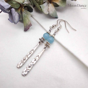 Blauwe kwartsoorbellen, edelsteenoorbellen, lange elegante oorbellen, klassieke sieraden-hangoorbellen, boho-oorbellen, bruiloft, cadeau-idee, modern