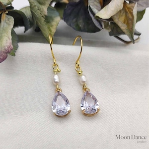 Clear crystal  and pearl drops earrings, edwardian gold plated earrings, dangle earrings, wedding bridal earrings, vintage style, teardrop