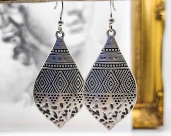 Antique silver tribal teardrop earrings, statement earrings, dangle earrings, boho earrings,silver unisex earrings,earrings for women, gift