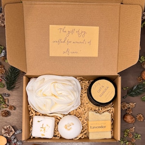 Spa Gift Box, Gift Box for Her, Self care box, Spa package, Romantic Gift, Natural Skin Care, Personalized Box, Luxury gift,