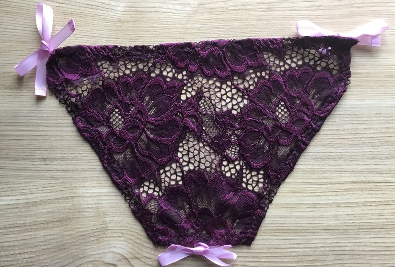 modesty panel, cleavage cover, décolletage cover, silver, lace, post surgery cover,black lace, plus size clothing,chest cover Purple