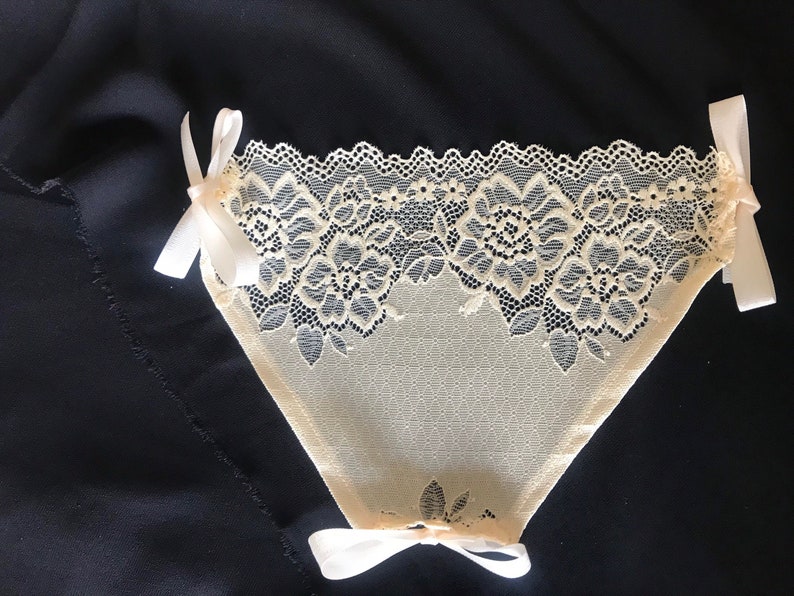 Modesty Panel Black Lace Cleavage Cover Décolletage Cover Etsy