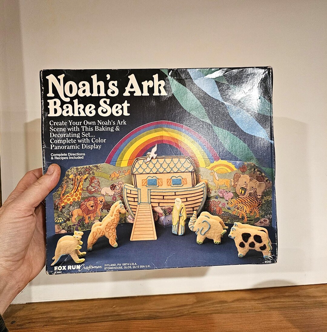 Vintage Noah’s Ark Cookie Cutter Box Set - Unused Condition - Located ...