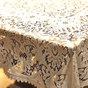 Vintage White Lace Tablecloth: Farmhouse Cottage Decor (71x49 inches)