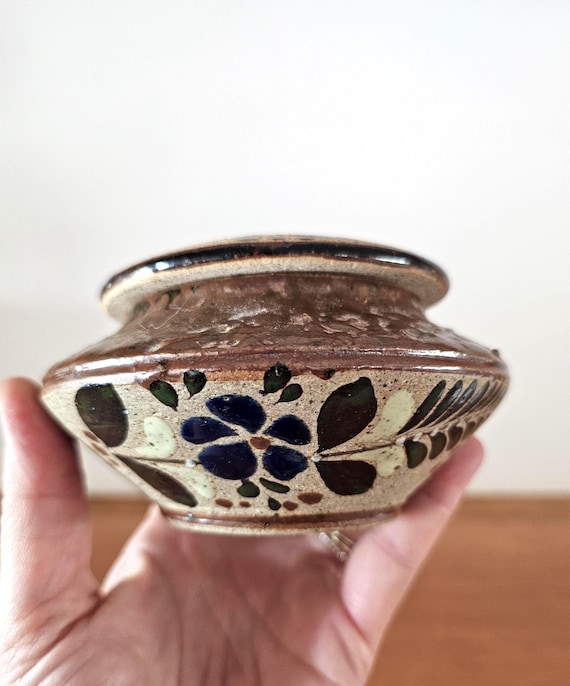 ヴィンテージ メキシコ トナラ陶器 小物入れ：手描きの花と鳥の