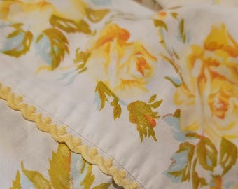 Vintage MCM Texmade by Truprest Yellow and White Floral Queen Flat Sheet