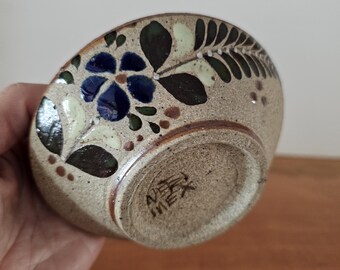 ヴィンテージ メキシコ トナラ陶器 小物入れ：手描きの花と鳥の