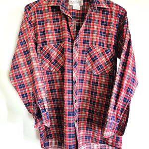 Vintage 70s Plaid Flannel Shirt: Northwest Territory Red & Blue, Sz M