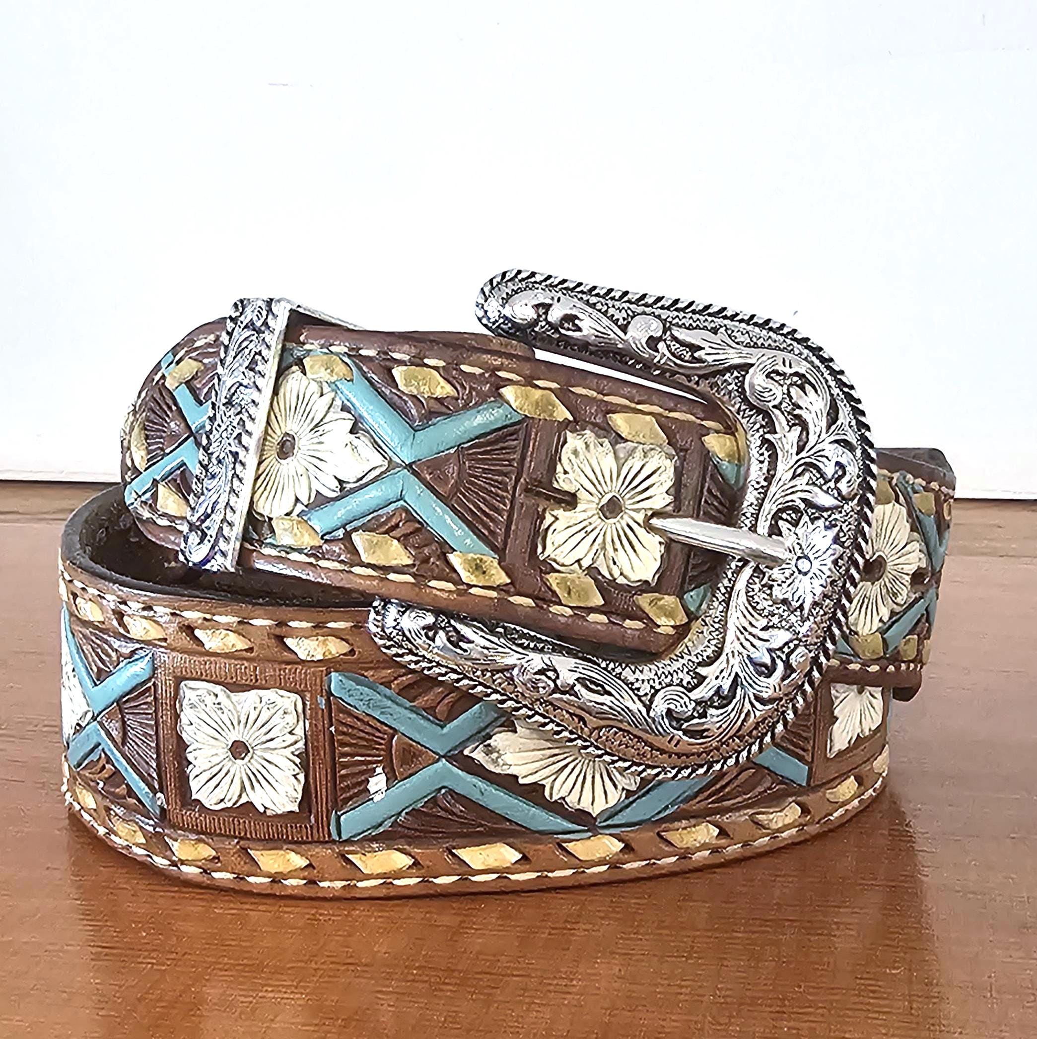 Beautiful Tony Lama Beaded Genuine Leather Belt, Big Buckle, 30, RARE! Tony Lama Women main image 3