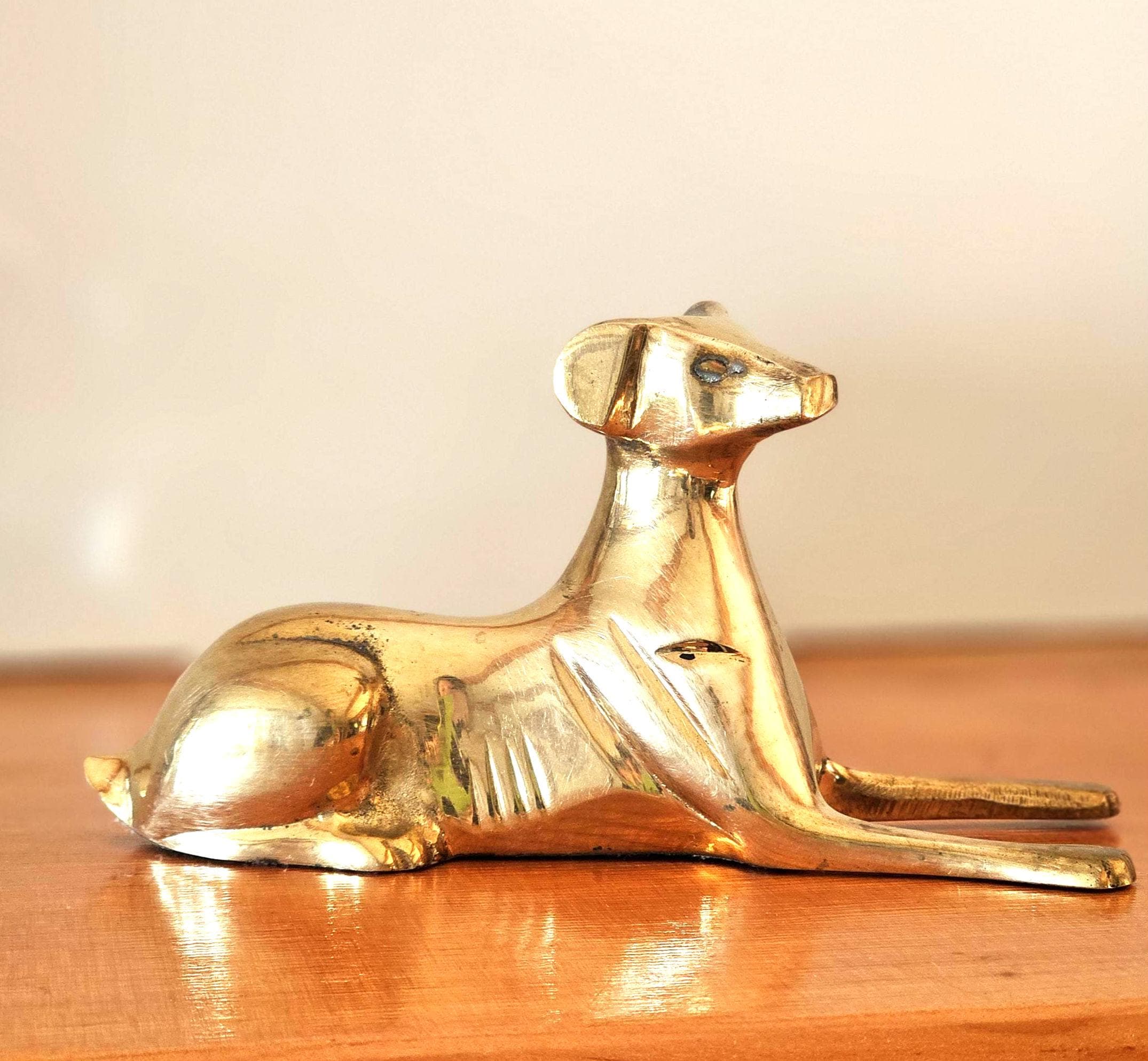 MCM 真鍮製グレイハウンドの置物：ヴィンテージ犬の彫刻 - Etsy 日本