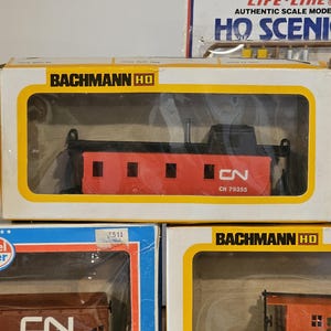 Lot of 1970's Bachmann Miniature Trains and Accessories