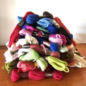 Vintage Tapestry Wool Bundle - Tapestry Supplies - Wool - Yarn Lot - Mixed Colors of Wool - Fiber Art Supplies - Vintage Wool