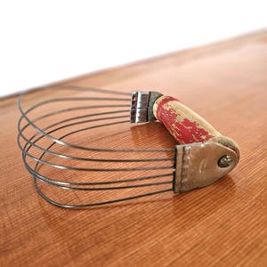 Vintage Androck Pastry Blender - Farmhouse Kitchen - Pastry Lover - Antique Kitchen Gadgets - Rustic Wooden Handle Pastry Blender
