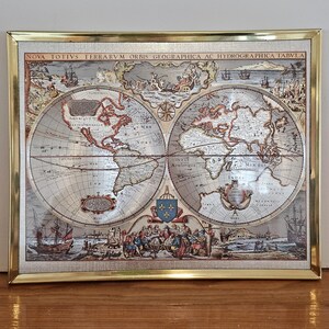 Mappa del mondo Historica / Rilievo in lamina di alluminio / Mappa del mondo del XVII secolo / Mappa Nova Tovis Terrarvm Orbis