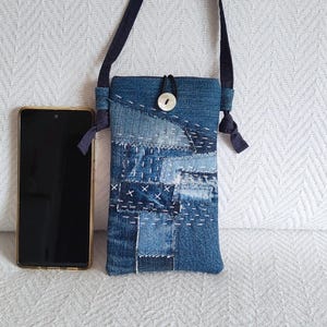 Boro Denim Phone Bag, Recycled Jeans Crossbody, Sashiko Hand Stitched Embroidery, Handmade Eco-friendly Accessory