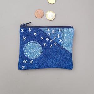 Portamonete Jeans Riciclato, Bustina Zip Denim Patchwork, Borsellino Jeans con Ricamo Boro Sashiko, Porta Carte, Astuccio in Tessuto