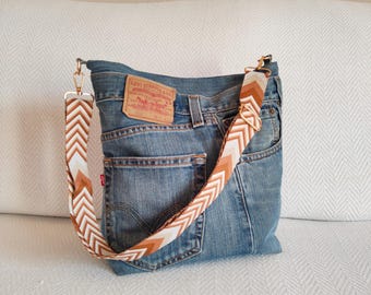 Sac bandoulière en jean recyclé, sac hobo en denim, bandoulière jacquard ajustable, sac à main décontracté de taille moyenne avec poches