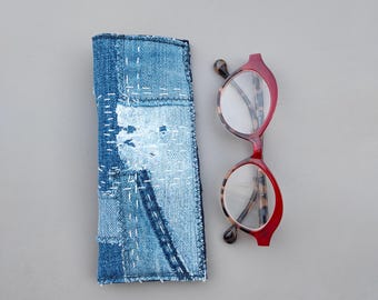 Estuche para gafas de mezclilla reciclada, funda para gafas con patchwork Sashiko Boro, accesorio sostenible