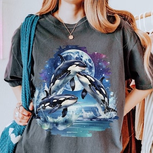 Orca Whale Galaxy Tee, Vintage Style Unisex Ocean Animal Whale Graphic T-shirt, Three Orcas Moon Shirt, Vintage Whale Shirt