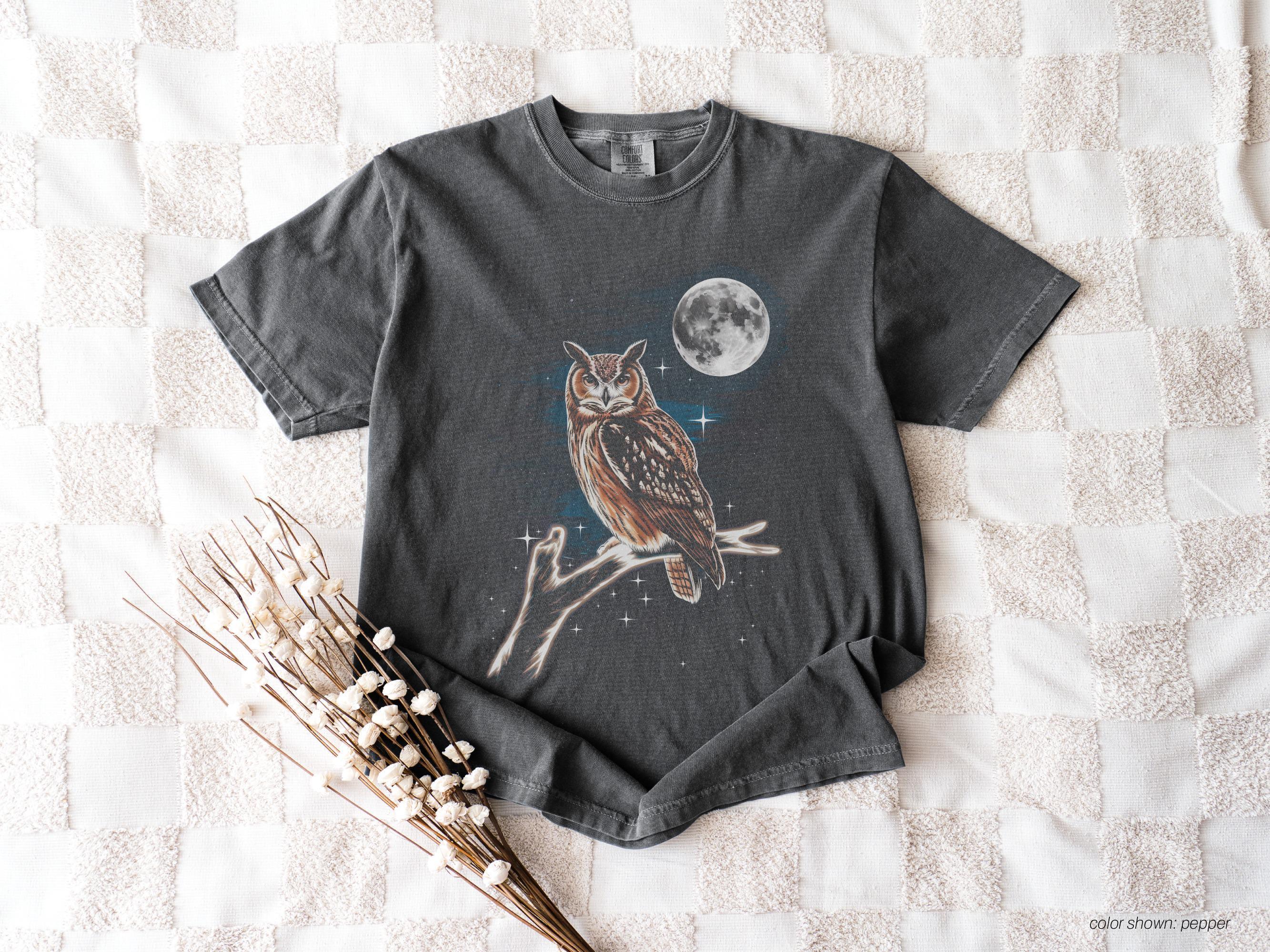 Horned Owl Shirt: Comfort Colors® Unisex S to 4XL (M0321D25)