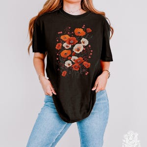 Poppy Flower Shirt, Vintage Floral T-shirt Poppies, Botanical Flower Graphic Tee, Garden Lover Gift, Cottagecore Comfort Colors Gift Tee
