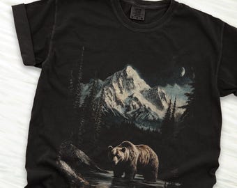 Retro 90s Bear Shirt, Grizzly Bear T-Shirt, Mountain Wilderness Tee, Wildlife Graphic Shirt, Nature Lover Gift, Adventure Apparel
