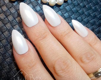 White Nails Acrylic Nails Press On Nails Chrome Nails Etsy
