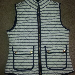 Ladies Beautiful Beige Striped Quilted Vest (Medium)