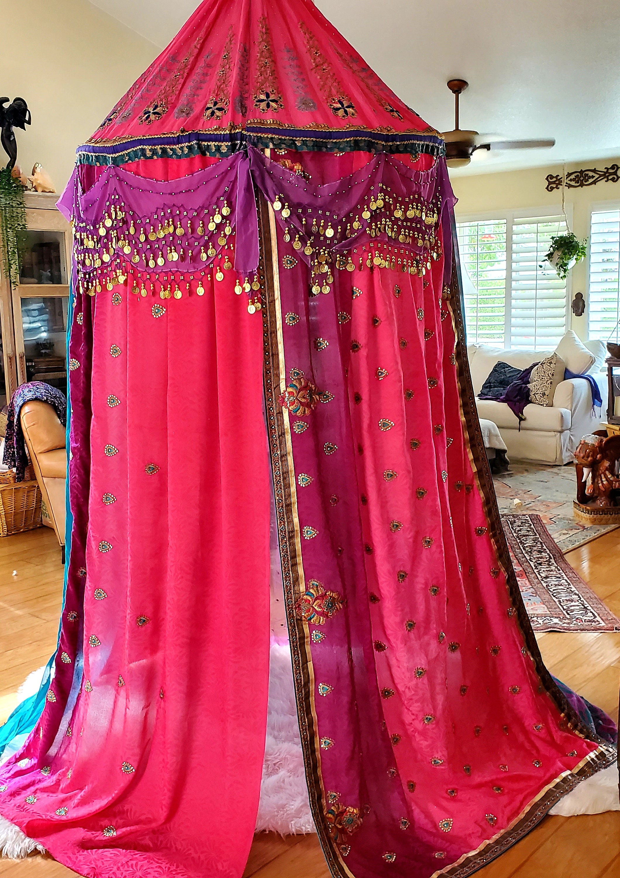 Meditation tent, bed canopy, fort, festival, quiet time, photo op, cave