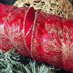 Verpletterd rood fluweel met gouden kerstster Wire Edge Wired Ribbon 2,5" kerstkrans boomversiering decoraties Taart vintage