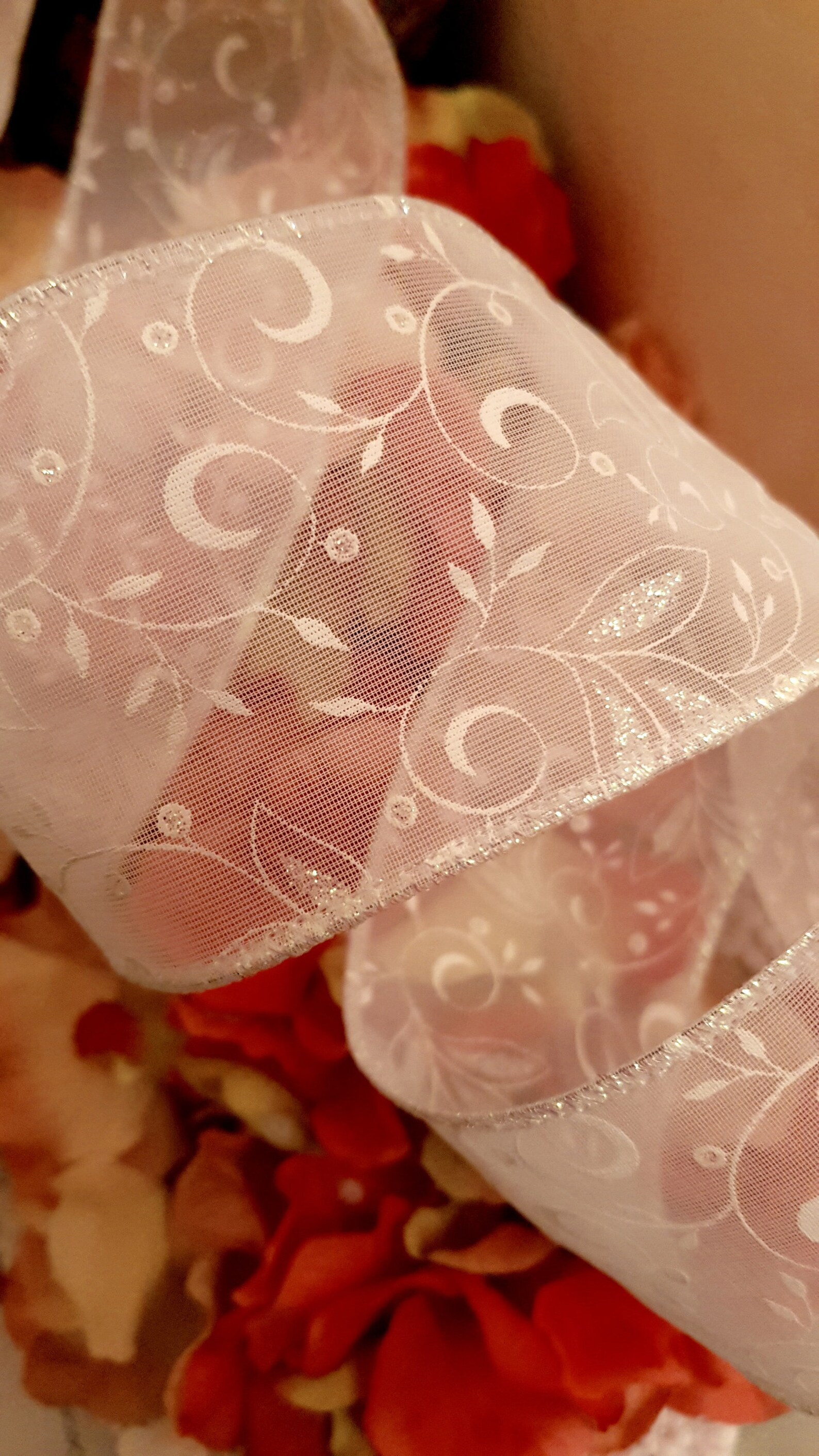 Stunning White Filigree Lace Effect French Wired Ribbon. 2.5