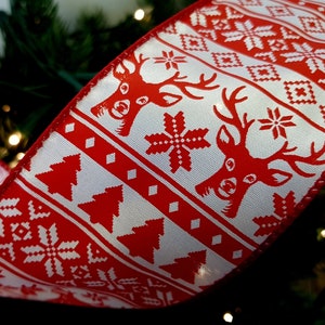 Scandi Nordic Red White Deer 2,5" Wide Wire Edged Ribbon Vintage Style Kerstverjaardagsfeestjes Glitter Tinsel Bows UK verkoper