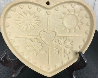 1997 Pampered Chef Seasons of the Heart Cookie Mold Family Heritage Collection