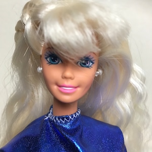 1966 Barbie Twist & Turn de Mattel, Cabello rubio, Ojos azules, Rodillas dobladas, Cabeza de 1976