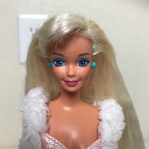 1976 Mattel Twist & Turn Ballerina Barbie Platinum Blond Hair Blue Green Eyes