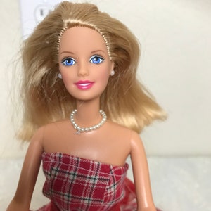 Mattel 1998 Twist N Turn Barbie Cabello Rubio Ojos Azules Rodillas Doblar Vestido hecho a mano