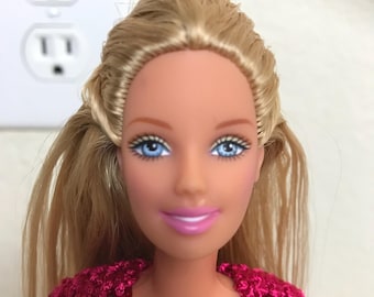 Mattel 1998 Barbie Blond Hair Blue Eyes Knees Bend 1966 Twist N Turn Body