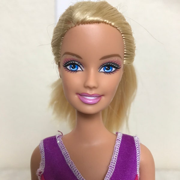Mattel 1999 Barbie 11 1/2" Doll #3639HF Blond Hair Blue Eyes  Knees Bend