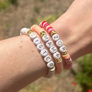 Custom Name Bracelet, Gold Disc, Polymer Clay Disc Bracelet, Stack Bracelet, Bead Bracelet, Name Bracelet, Gold Text Custom Bracelet