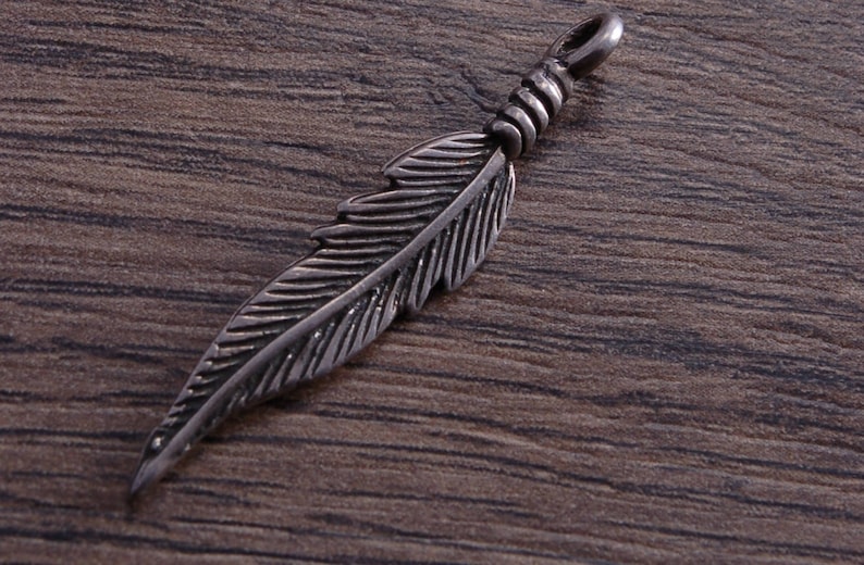 One Sterling Silver Large Double-sided Feather Charm Pendant DB2M