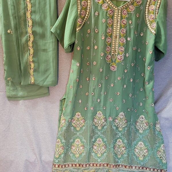 Pakistani Embroidered Fancy Dress Party Wear Indian Kameez Shalwar