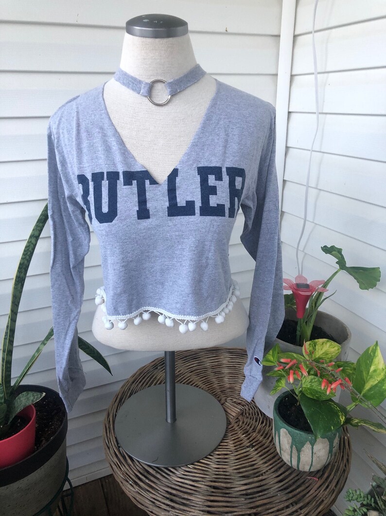 BUTLER Choker Ring V-Neck Long Sleeve w Pom Pom Trim