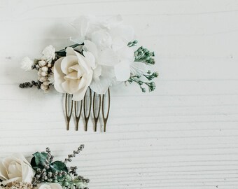 PURITY small comb Minimal white-ivory preserved flowers comb  Bridal hair pieces boho wedding  Bride hair vine  Floral hair piece