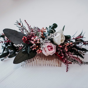 DEEP | Preserved eucalyptus floral comb / Bridal hair piece for a boho wedding / Flower hair vine for a bride in burgundy, soft pink & white